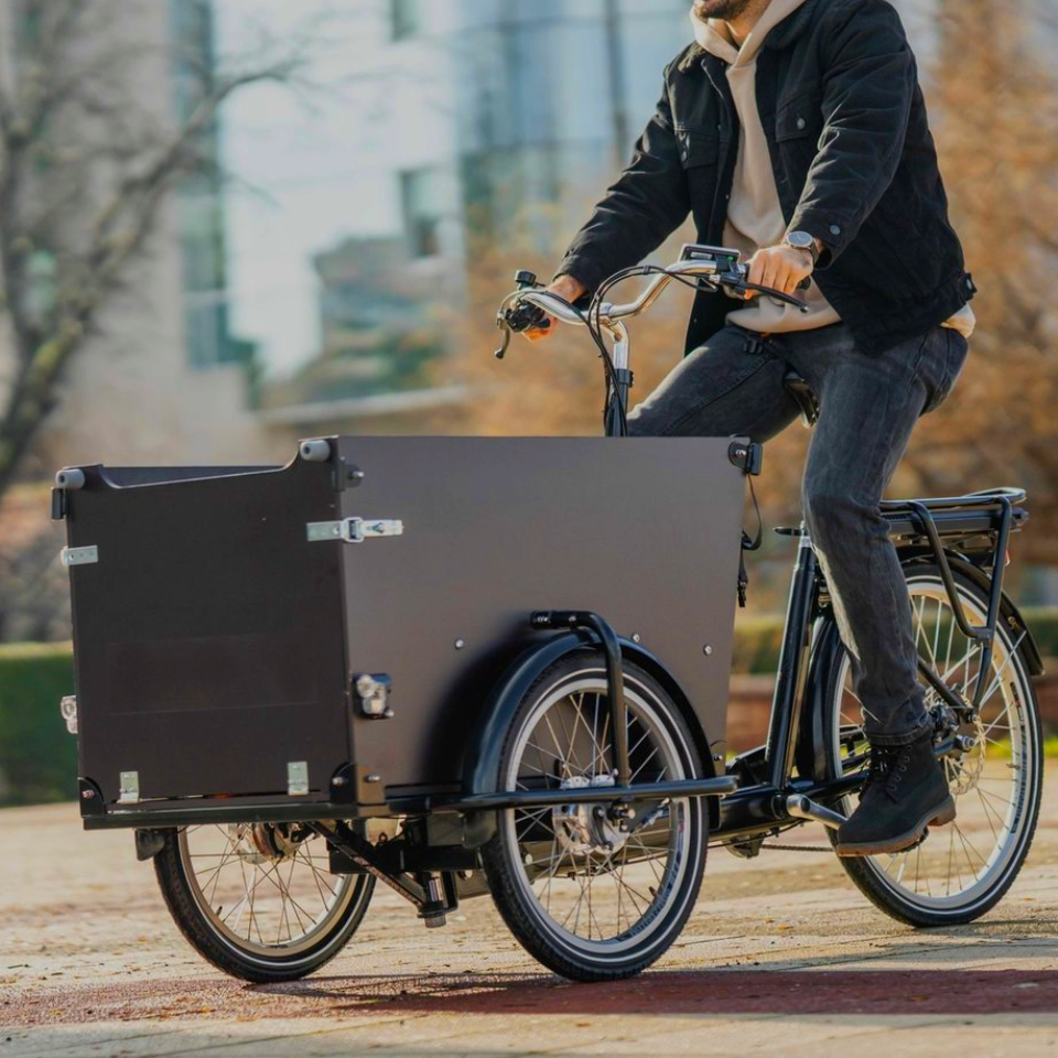 Livraison glace Paris et banlieue Ice cream delivery Paris Livraison glaces domicile commande de glaces Paris Order Ice Cream Paris